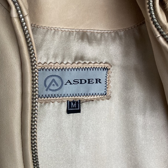 Leather jacket - Picture 5 of 5